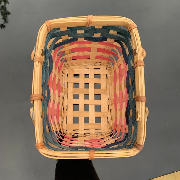 4th of July, 2 Patriotic Wicker Baskets -One Rectangle, One Oval - Stars/Stripes - Picture 8 of 9